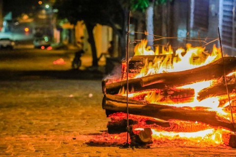 Guamaré vive São João com consciência e alegria: fogueiras em baixa e festa garantida na Praça da Juventude